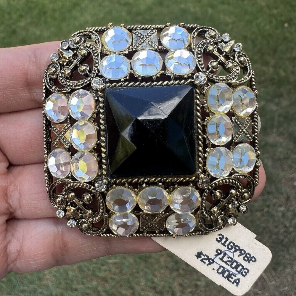 VTG Brooch Pin‎ 2 Inch Black Glass Cab Clear Rhinestones Gold Tone Filigree NWT